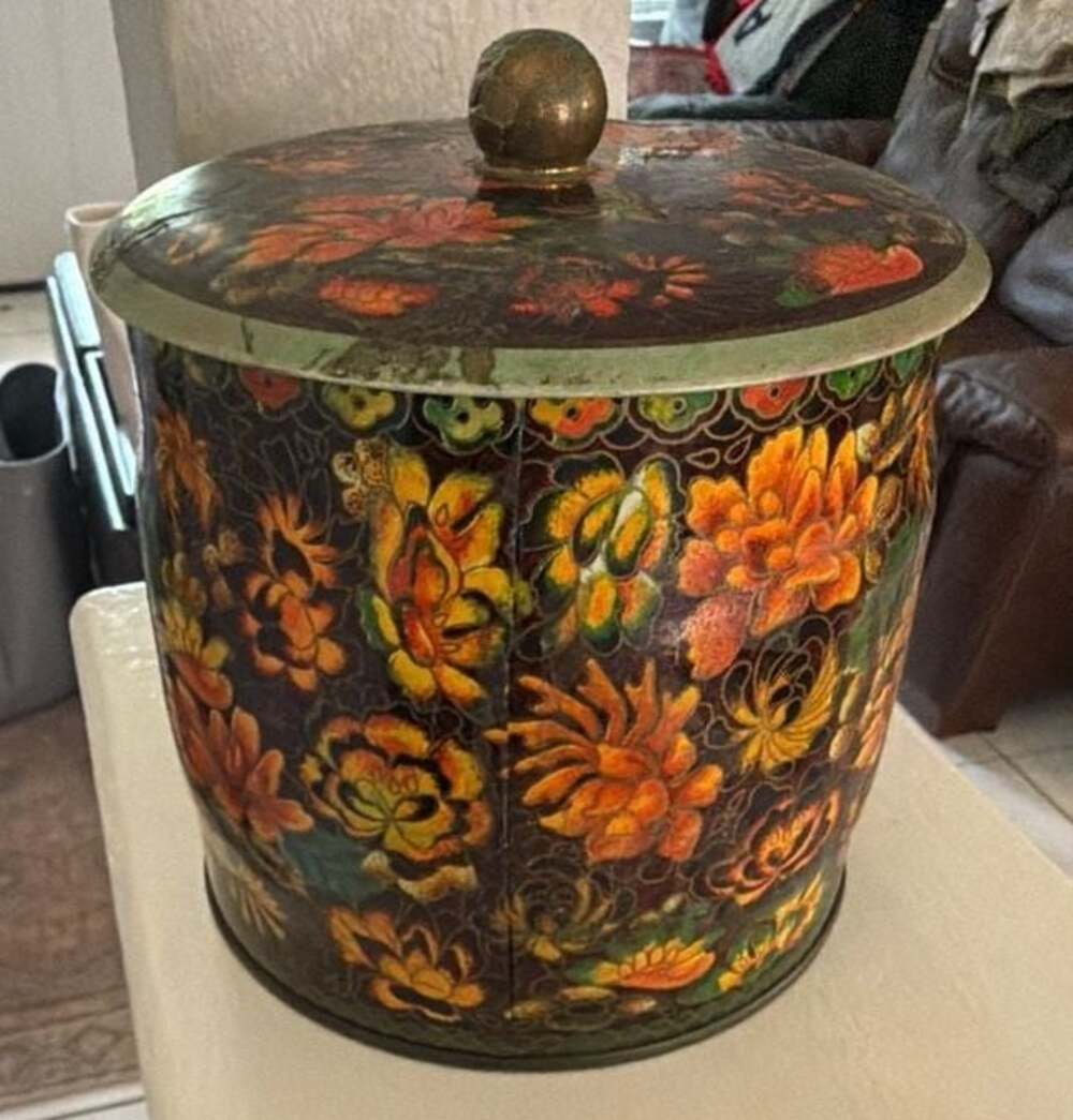 Vintage Daher England Floral Tin Canister Cloisonne Flowers 5 Inch